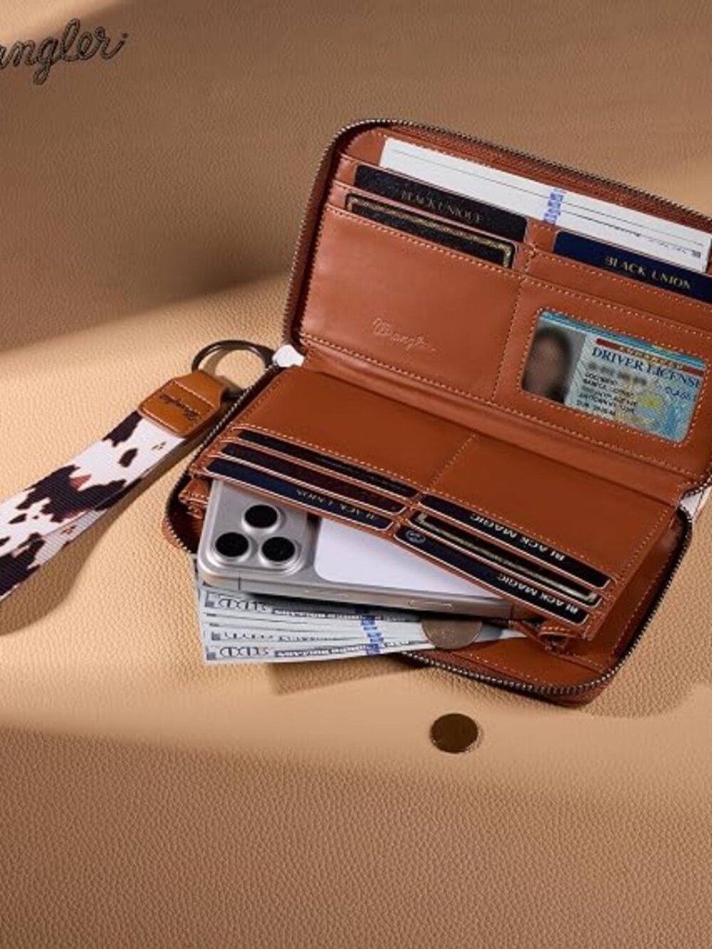 Wrangler Wallet - Picture 2 of 4